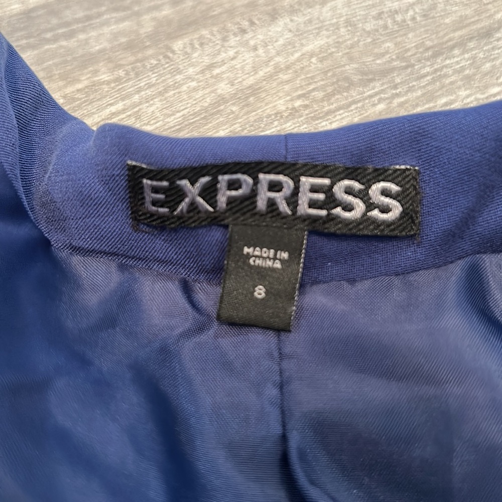 Express Blazer - Picture 7 of 8